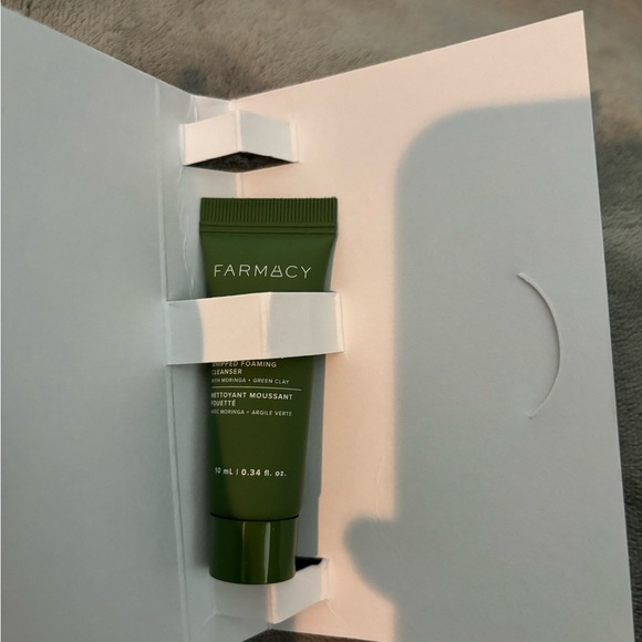 Farmacy Green Clean and Deep Sweep Skincare Set - Picture 3 of 5